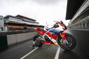 070416-hondaracing-b