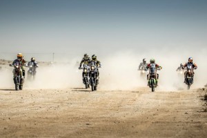 Pablo Quintanilla lidera gropo Etapa 1 Qatar Rally