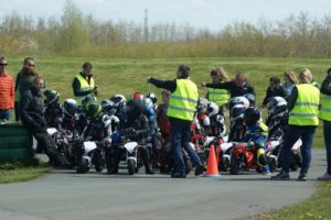 RACE-KIDs-groep-1024x681