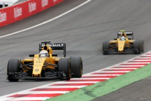 Kevin Magnussen, Jolyon Palmer, Austrian GP 030716