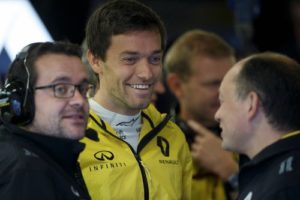 renault-sport-formula-one-team-retains-jolyon-palmer-for-2017-3