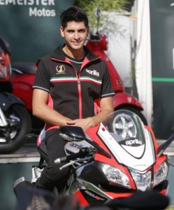 Maxi Scheib, piloto Aprilia