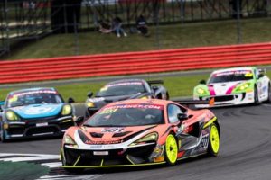 2017-BritishGT-Rd4-Silverstone-2293